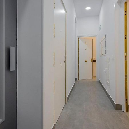 Suara Apartamentos 2 马德里 外观 照片