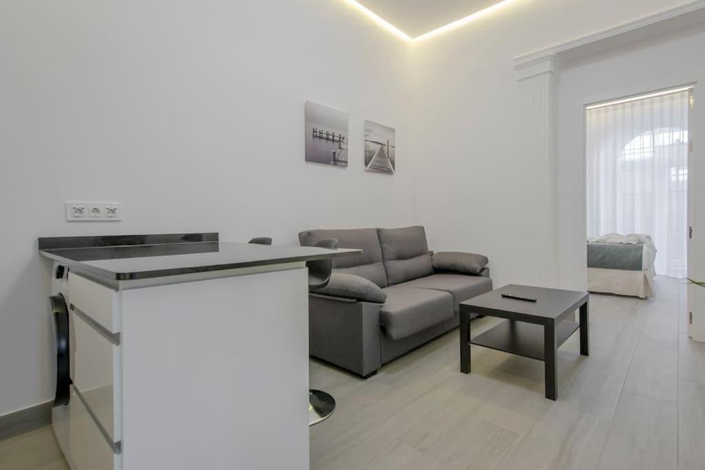 Suara Apartamentos 2 马德里 外观 照片