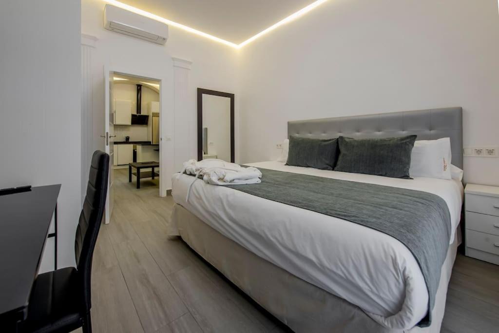 Suara Apartamentos 2 马德里 外观 照片
